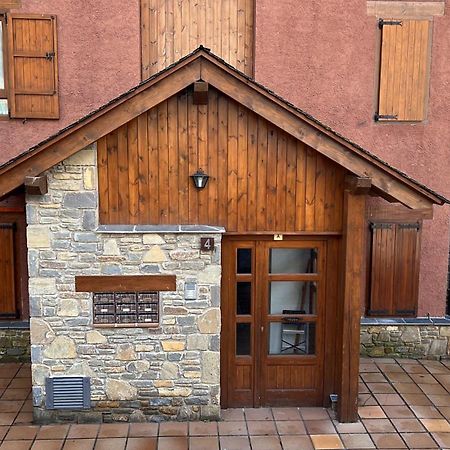 Apartament Deluxe Espot - L'Amfitriona Luaran gambar